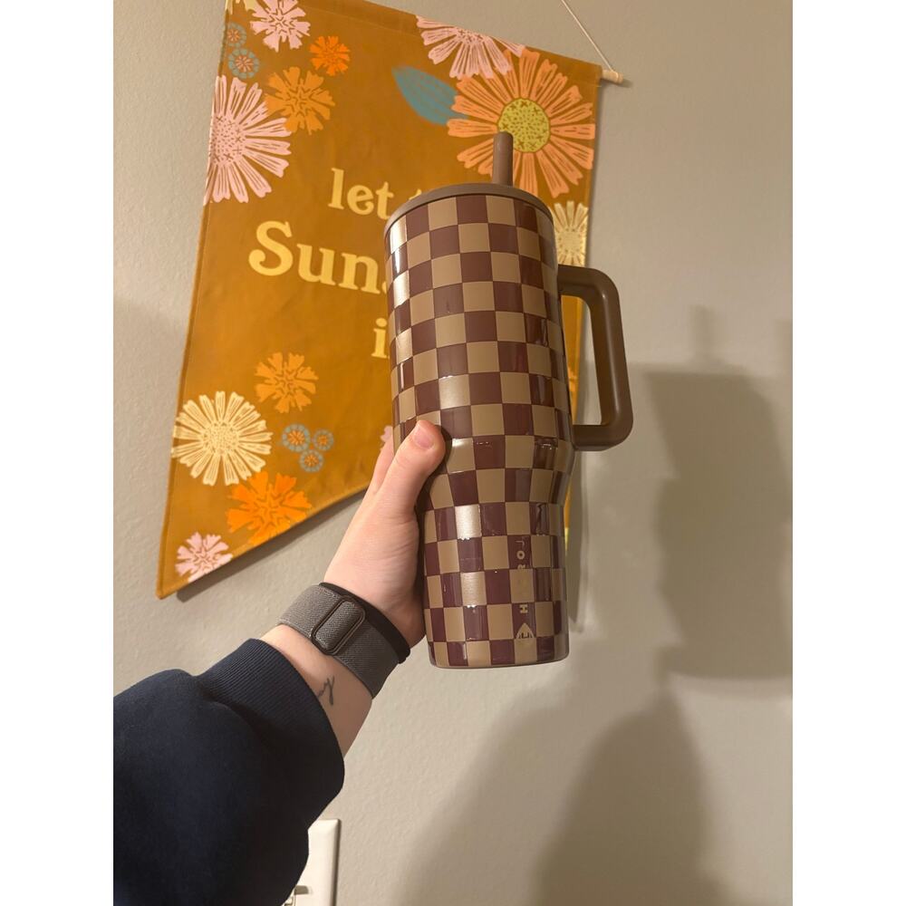 Brown Autumn Checker Hydrojug Traveler 40 oz Stainless Steel Flip Straw - Picture 3 of 4